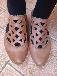 Kožené Boty Lodičky Sandále 39 - 4