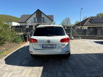 VOLKSWAGEN TOUREG R-LINE DPH - 4
