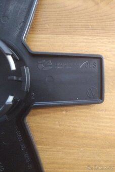 NOVÉ originál středové krytky / pokličky VW Touareg - 4