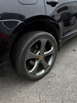 Porsche Cayenne 3,6 V6 - 4