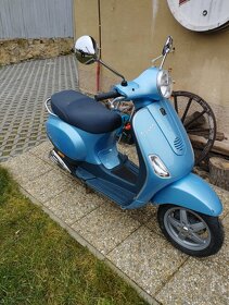 Piaggio Vespa LX 50 - 4