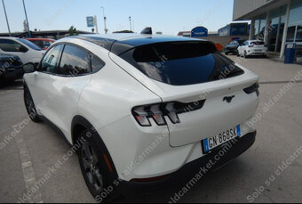 Ford Mustang Mach-E 75,7kWh Premium 269PS - DPH - 4
