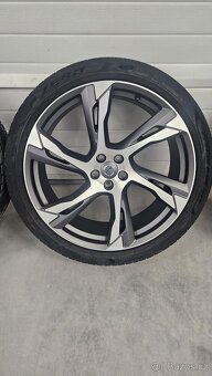 Alu originál Volvo 5x108 275/35 R22 letní - 4
