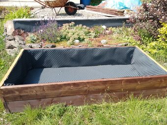 Vyvýšené záhony - 4