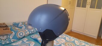 Lyžařská přilba + brýle - 4