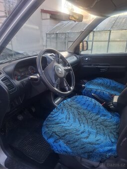 Nissan Terrano ll - 4