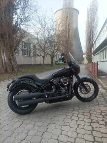 Harley Davidson Street Bob 107 - 4