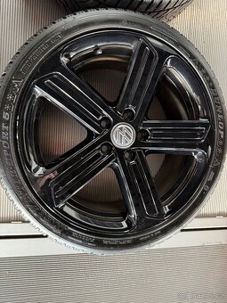 Alu kola Volkswagen Golf R R18 Cadiz - 4
