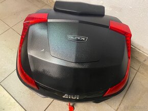 kufr givi 50 l skoro nový - 4