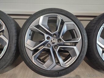 Škoda Octavia IV - RS kola/letní sada 5x112r19 225/40 r19 - 4
