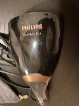 Napařovací žehlička Phillips Stream and Go Plus - 4