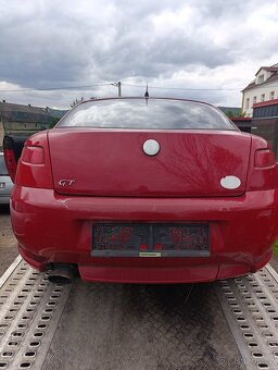Alfa Romeo gt - 4