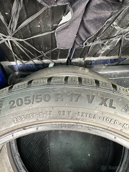 Zimní pneu - 205/50 R17 Continental - 1 - 2 sezony - 4