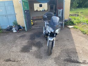 Honda CBF600 - 4