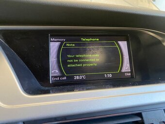 Palubní displej MMI Audi A4 B8 - 4