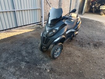 Piaggio mp3 400 Cz doklady v ceně - 4