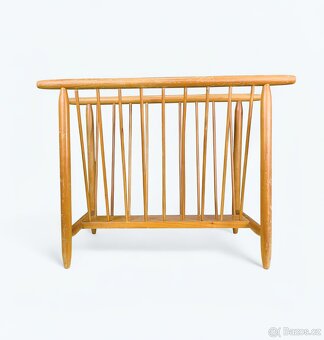 Brusel stojan na noviny ÚLUV - 4