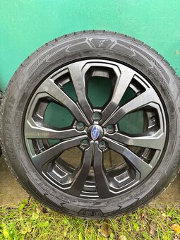 Subaru Forester ES sport eBoxer,alu 18',černé,5x114,3,zimní - 4
