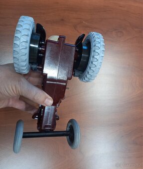 Stará hračka - Zetor 25 Chronotechna - 4