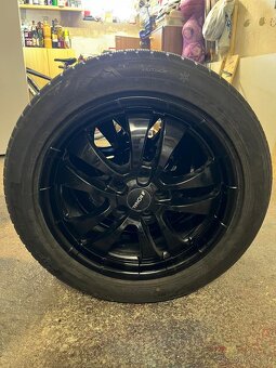 Prodám alu kola+zimní pneumatiky-235/50 R18 (5x114,3) - 4