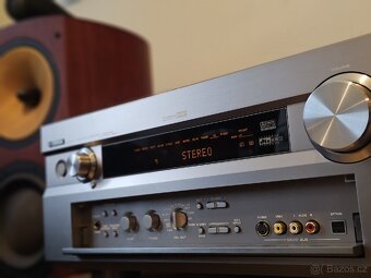 Av zesilovač Yamaha - 4