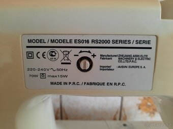 Šicí stroj TOYOTA na opravu nebo na náhradní díly - 4