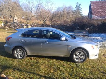 Mitsubishi Lancer 1.5  80 kW  2011 - 4