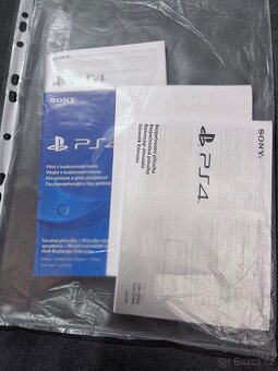 PS4 1TB slim + hry - 4