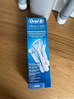 Braun Oral B elektrický kartáček+sprcha,nástavce - 4