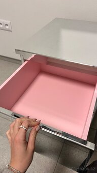 Komoda, stolek - MALM IKEA - 4