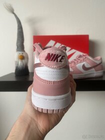 Nike Dunk Low Pink Velvet - 4