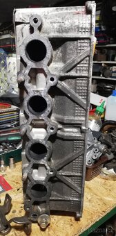Hlava motoru Suzuki 1,6/16V - 4