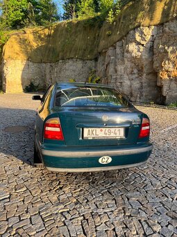 Škoda Octavia 1.8t 110 kw AGU - 4