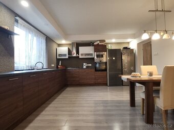 Prodej rodinného domu 5+kk - 4