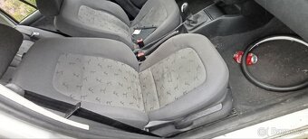 Interiér fabia 1 - výhřev airbagy úložný prostor - 4