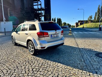 Fiat Freemont 2.0 JTD 125kw, AWD, 7 místné, Dodge Journey - 4
