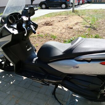 Kymco Downtown 125i ABS - 4