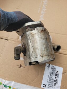 Prodám hydraulické čerpadlo - 4