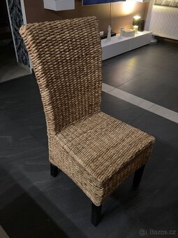 Jídelní sestava 4 židle+stůl masiv - 4