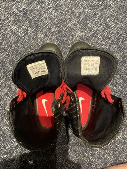Tenisky Nike vel.35,5 černé barvy. - 4