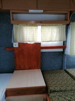 Karavan Polák N126 - větší - 4