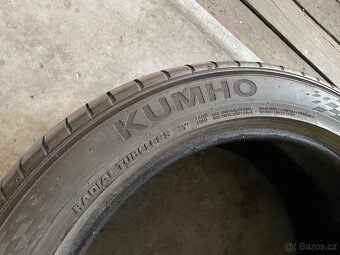prodám letní pneumatiky 245/45/19 Kumho a Michelin celá sada - 4