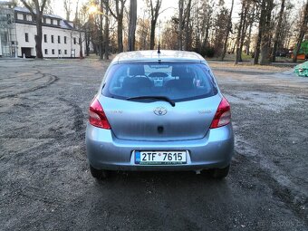 Toyota Yaris II automat - 4