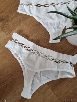 Nové dámské bílé sexy sportovní kalhotky í tanga vel S - M - 4