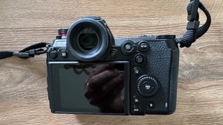 Panasonic Lumix DC-S1R - 4