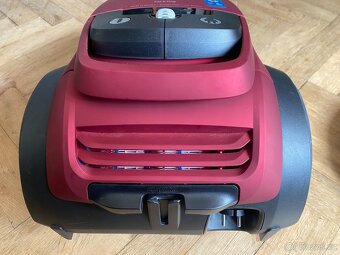 Vysavač Philips FC8784 – výstavní kus, plně funkční - 4