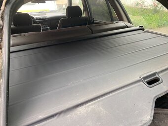 Rozpredam BMW e34 525tds AT touring. A sedan 524td - 4