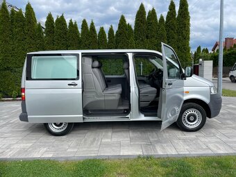 VW TRANSPORTER T5 1.9TDI BEZ DPF 5 MÍST R.V.2006 - 4