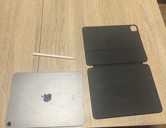 iPad Air (5th generation)+Apple Pencil+Apple Smart Keyboard - 4