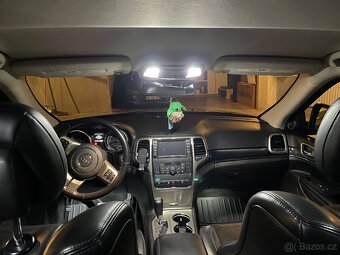 Jeep Grand Cherokee WK2 - 4